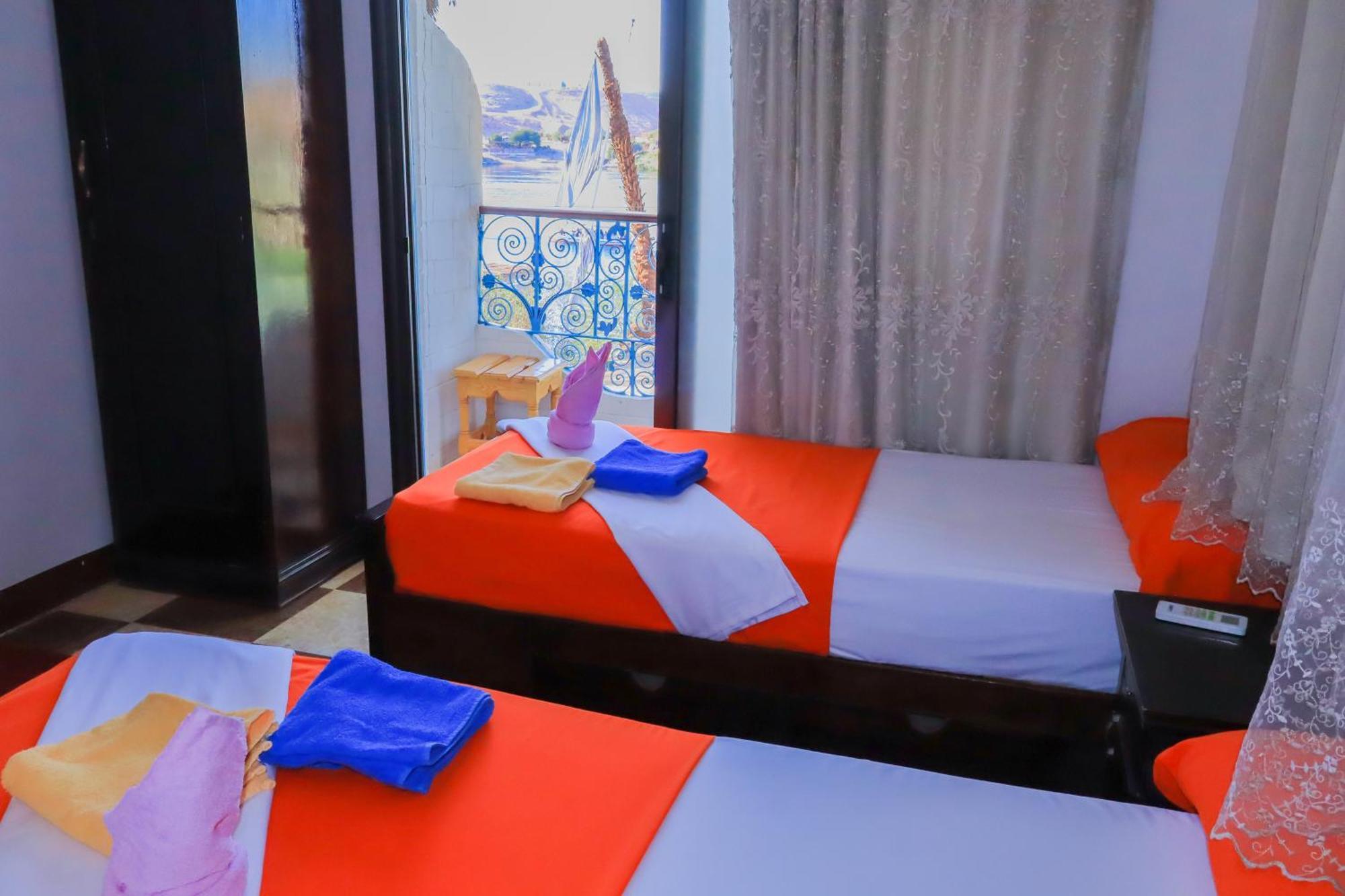 Bayt Zaina - Nubian Hospitality House Hotel Aswan Exterior photo