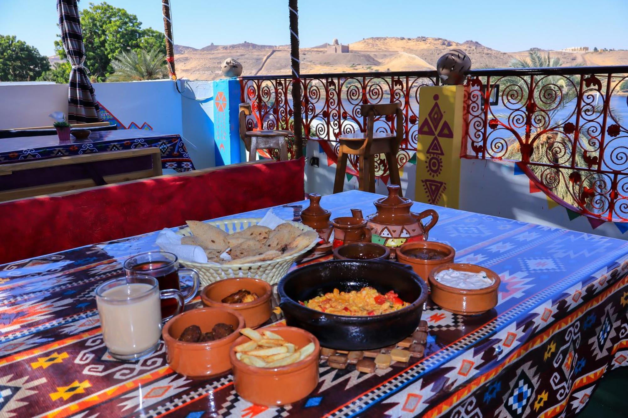 Bayt Zaina - Nubian Hospitality House Hotel Aswan Exterior photo